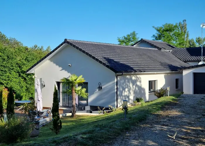 Maison De Vacances Contemporaine, Plein Perigord Pourpre